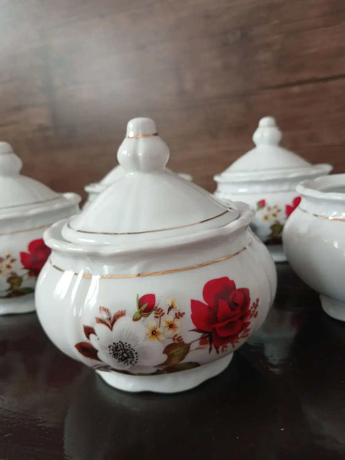 قندان چینی|ظروف سرو و پذیرایی|گنبد کاووس, |دیوار