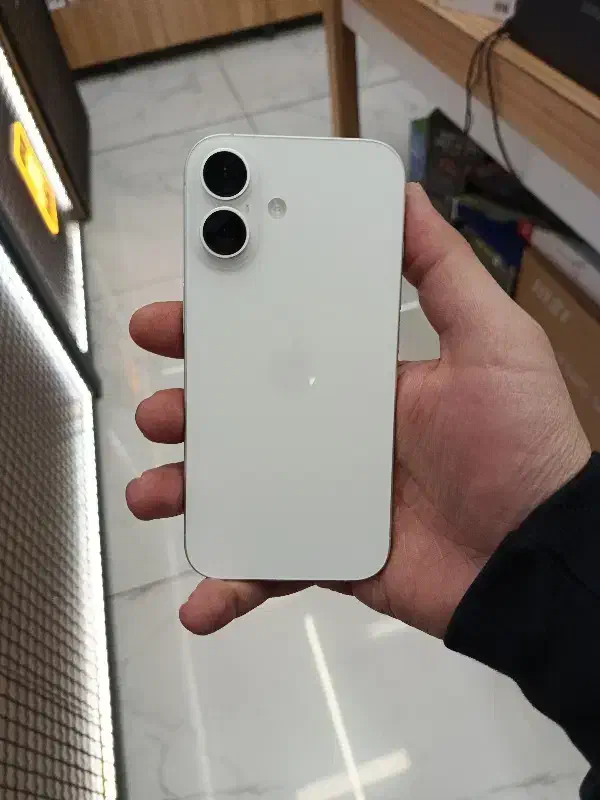 آیفون ۱۶ ۱۲۸|موبایل|پردیس, فاز ۳|دیوار