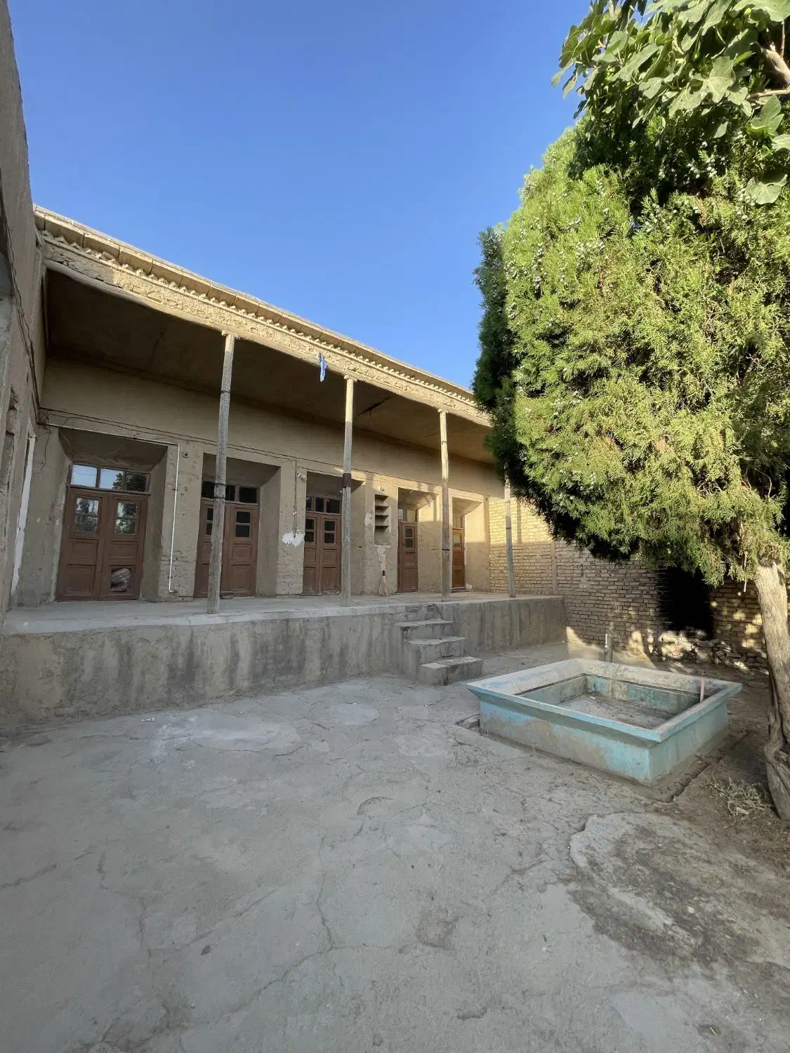 خانه قدیمی|فروش زمین و ملک کلنگی|گلپایگان, |دیوار