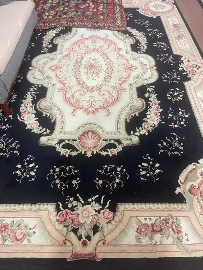 دوفرش ۱۲ متری که هردو از قسمت ریشه یکم پارگی داره|فرش|ماهدشت, |دیوار