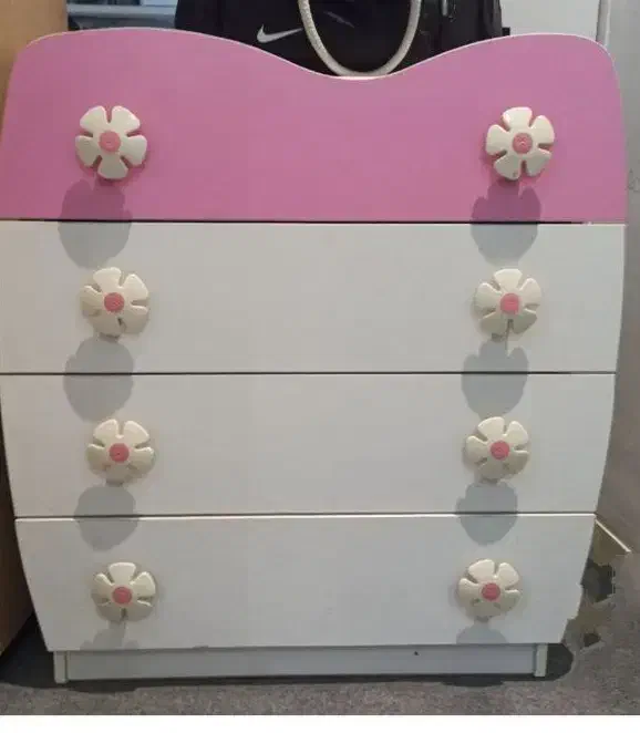 لوازم چوبی کودک|اسباب و اثاث بچه|قدس, شهرقدس|دیوار