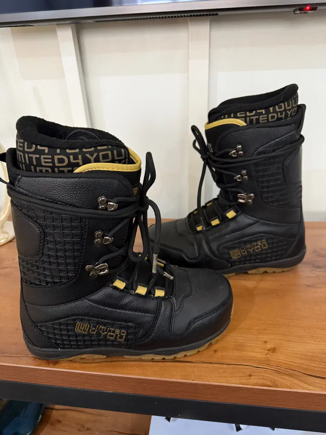 بوت اسنوبرد اسنو برد اسکی اسنوبورد|ورزش‌های زمستانی|تهران, اکباتان|دیوار