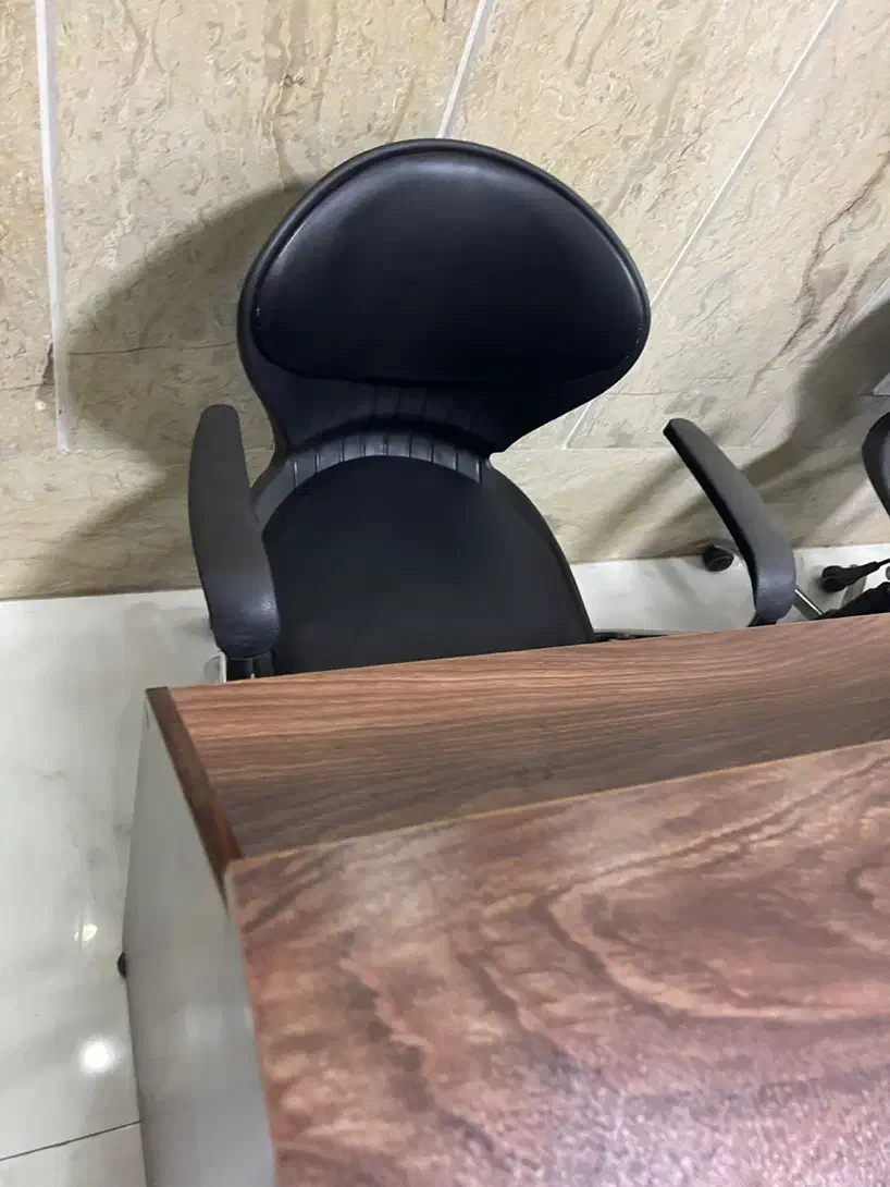 فروش میز و صندلی و مبل اداری تمام MDF|دفتر کار|اندیشه, اندیشه فاز ۱|دیوار