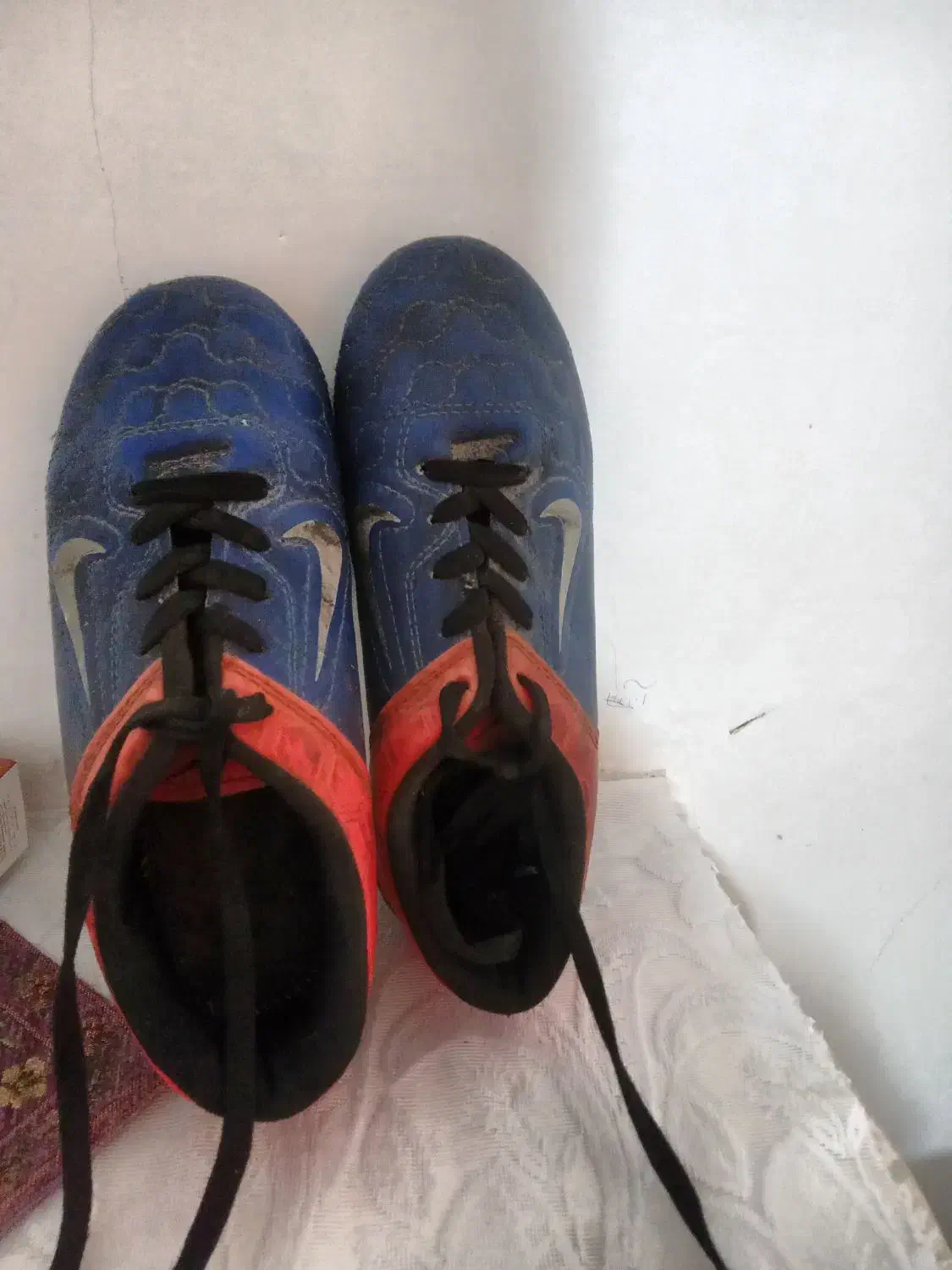 کفش ورزشی|ورزش‌های توپی|تویسرکان, |دیوار