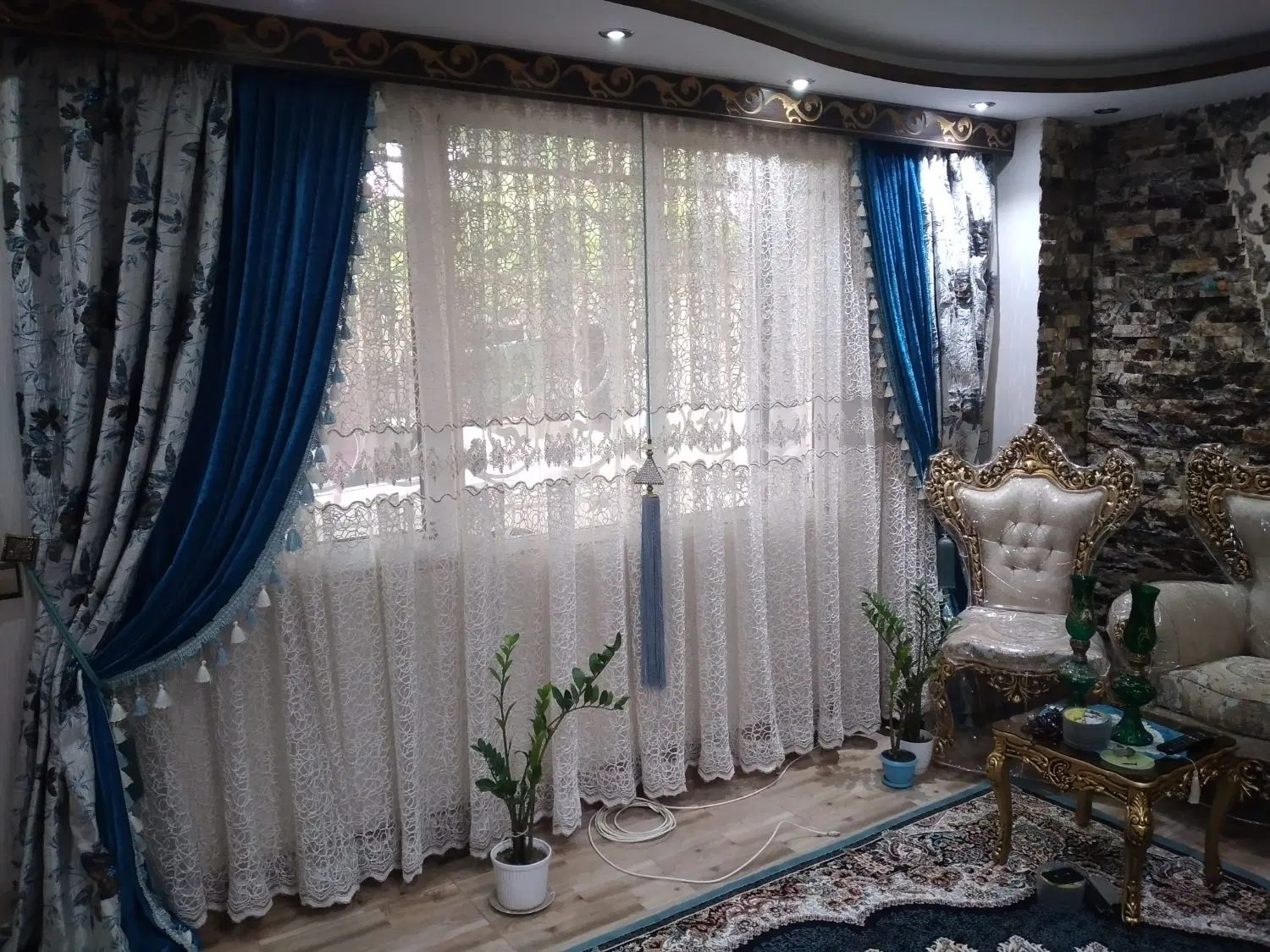 پرده|پرده، رانر، رومیزی|کوهسار (البرز), |دیوار
