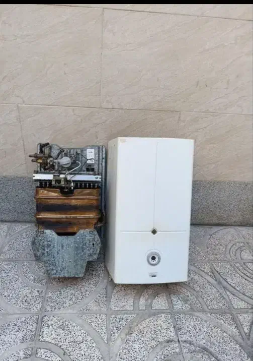 خرید و فروش انواع ابگرمکن دیواری سالم و خراب|آبگرمکن، پکیج، شوفاژ|مرند, |دیوار