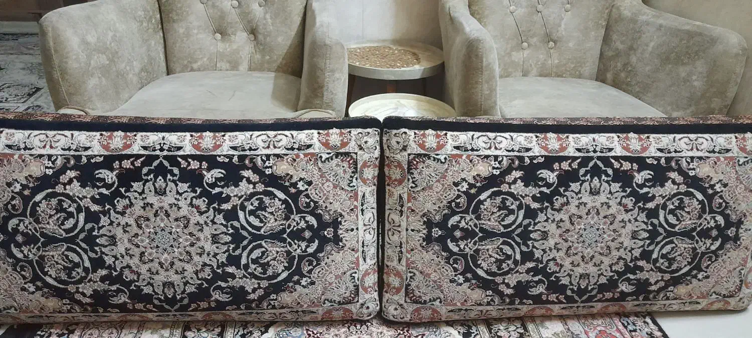 یک جفت پشتی سالم|پشتی|اراک, |دیوار