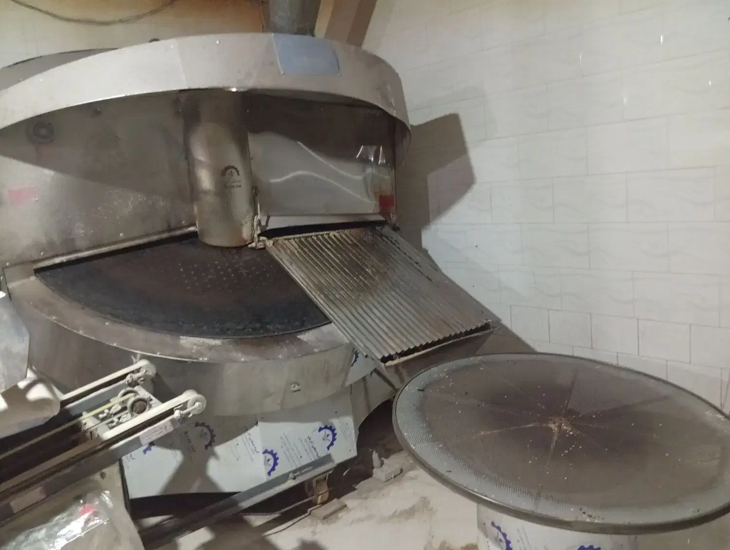 دستگاه نانوایی تنور شیب دار و رباط شاطر اتومات|ماشین‌آلات صنعتی|فیروزآباد (آذربایجان), |دیوار