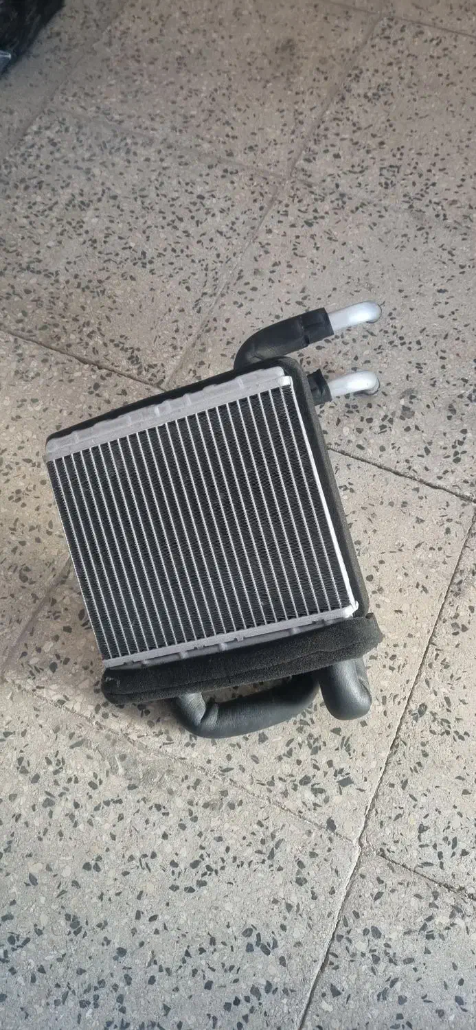 رادیات بخاری برلیانس ۳۳۰|قطعات یدکی و لوازم جانبی|رباط‌کریم, کیکاور|دیوار