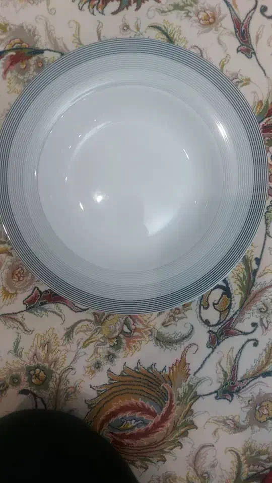 چینی ۱۸نفره|ظروف سرو و پذیرایی|تهران, والفجر (افسریه)|دیوار