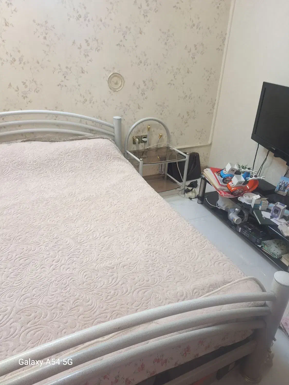 سرویس تخت فلزی کامل دونفره سالم|تخت و سرویس خواب|مشهد, کلاهدوز|دیوار