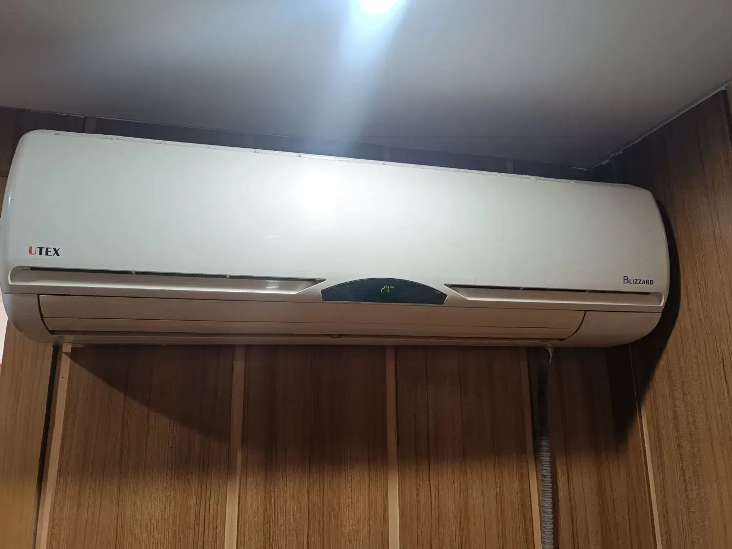 فروش کولرگازی ۲۴۰۰۰|کولر گازی و فن‌کوئل|شیراز, فرهنگ شهر|دیوار