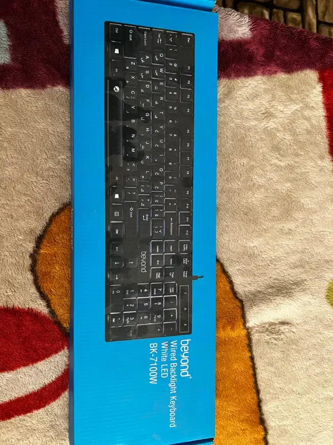 کیبورد با نور پس زمینه یخی آکبند|قطعات و لوازم جانبی رایانه|یزد, |دیوار