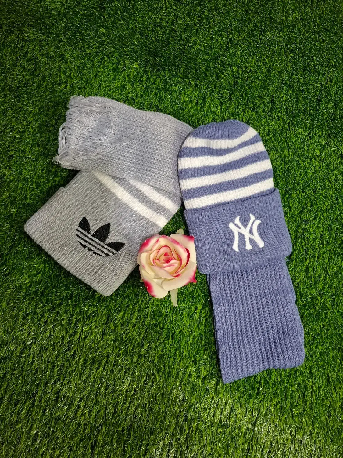 عنواع لباس بچگانه|کفش و لباس بچه|بم, |دیوار