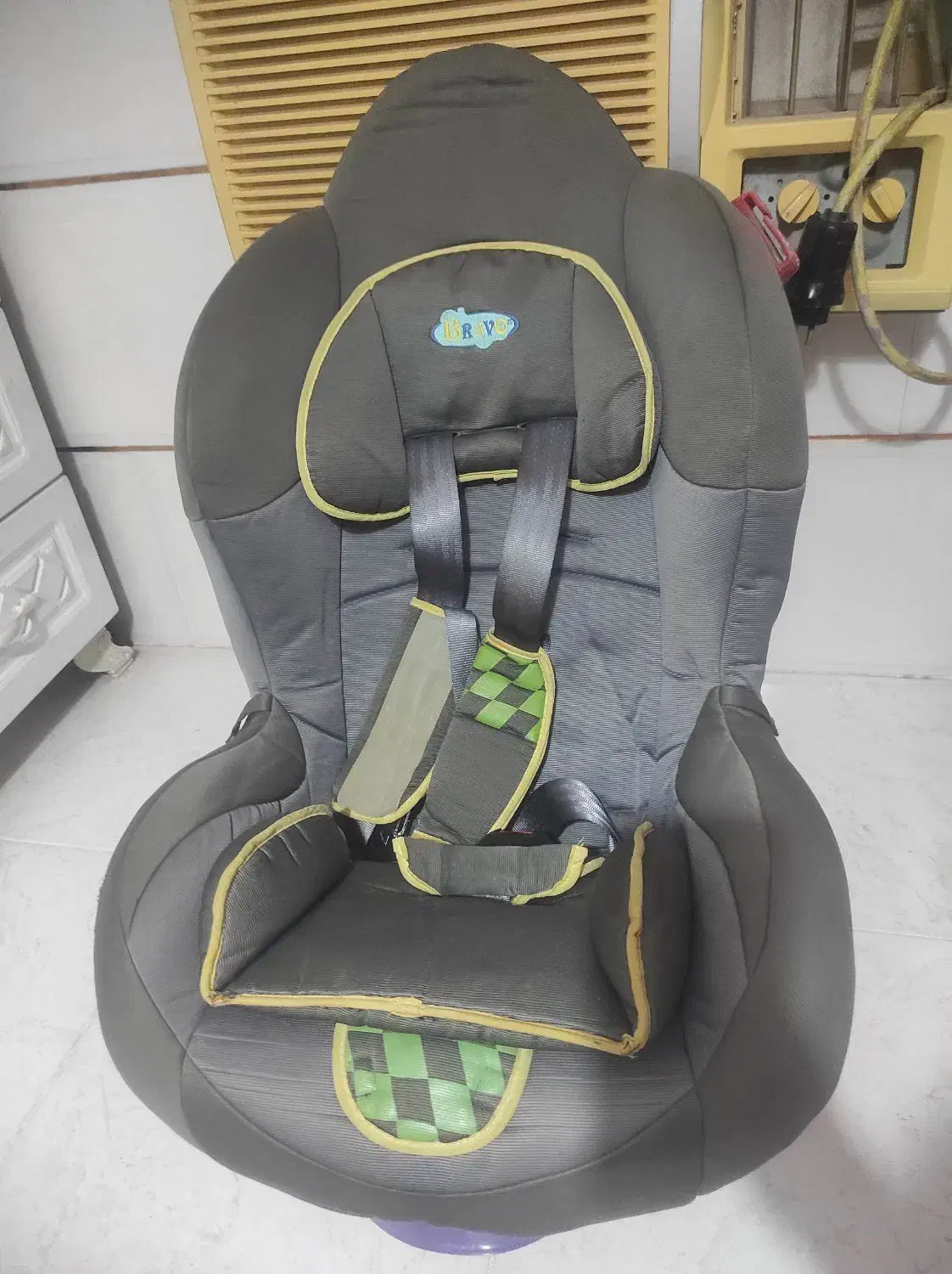 صندلی بچه|تخت و صندلی بچه|بندرعباس, |دیوار