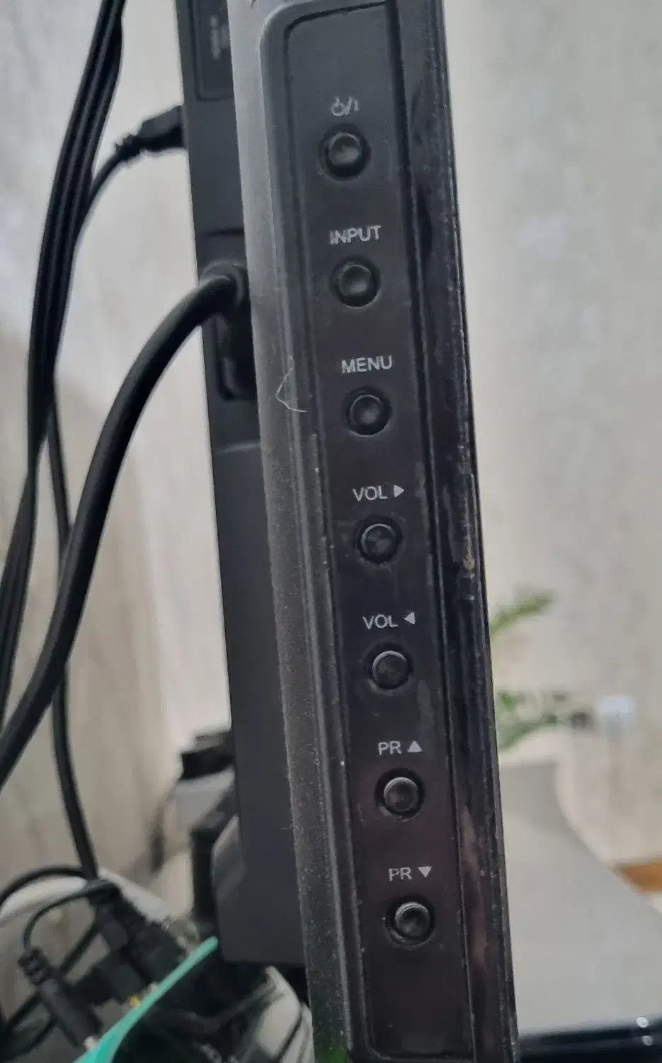 فروش|تلویزیون و پروژکتور|ماهدشت, |دیوار