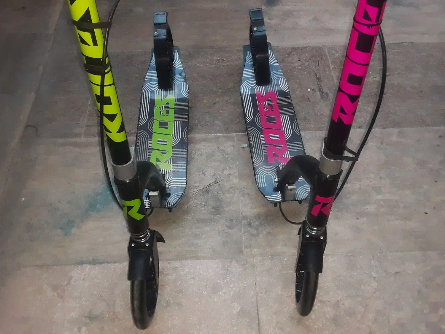 اسکوتر برند راکز در حد|دوچرخه، اسکیت، اسکوتر|تهران, جوادیه|دیوار