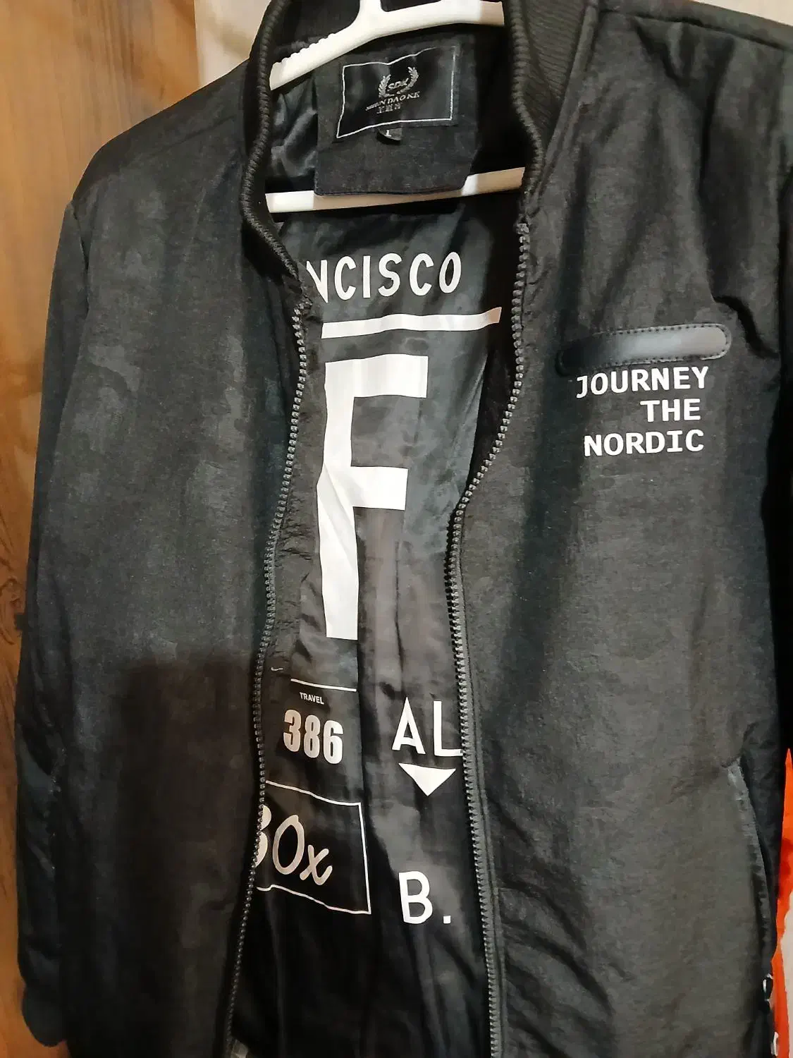 کاپشان پسرانه|لباس|اصفهان, خرم|دیوار