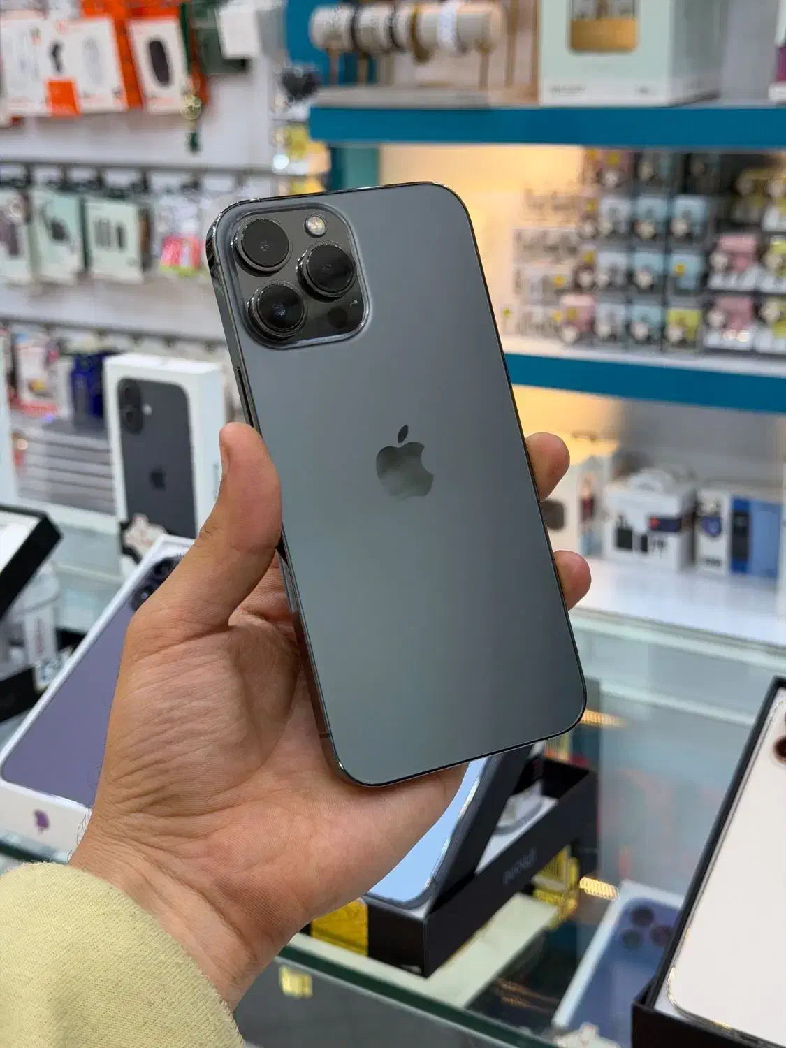 ایفون ۱۳ پرومکس/اقساطی|موبایل|یزد, |دیوار