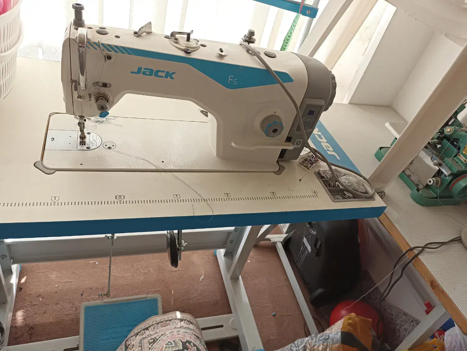 جک f5|چرخ خیاطی و ریسندگی|بیرجند, |دیوار