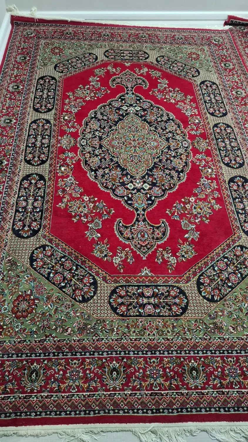 فرش قرمز|فرش|ارومیه, |دیوار