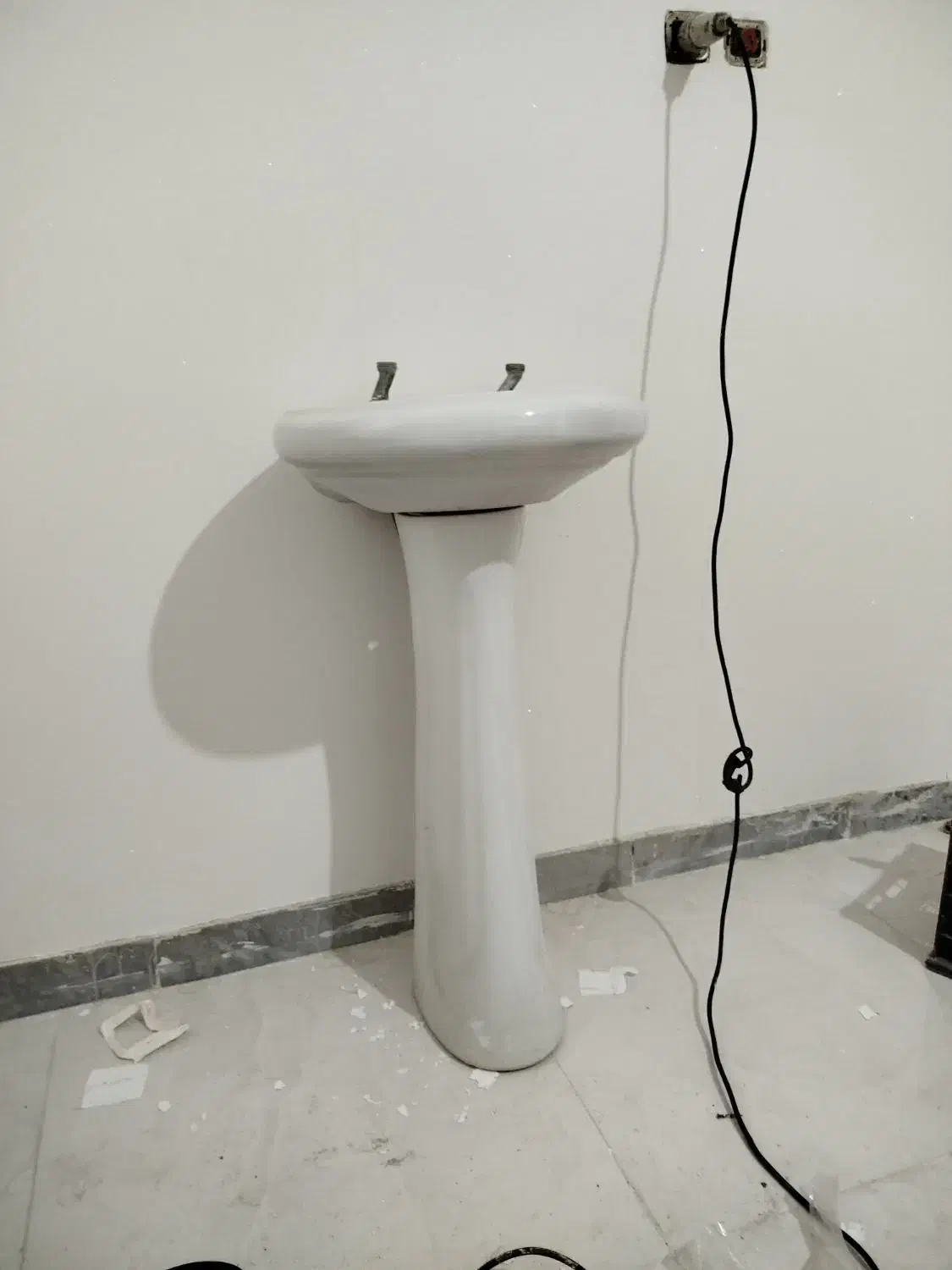 روشویی سایز کوچیک|لوازم سرویس بهداشتی|کرج, کمالشهر|دیوار