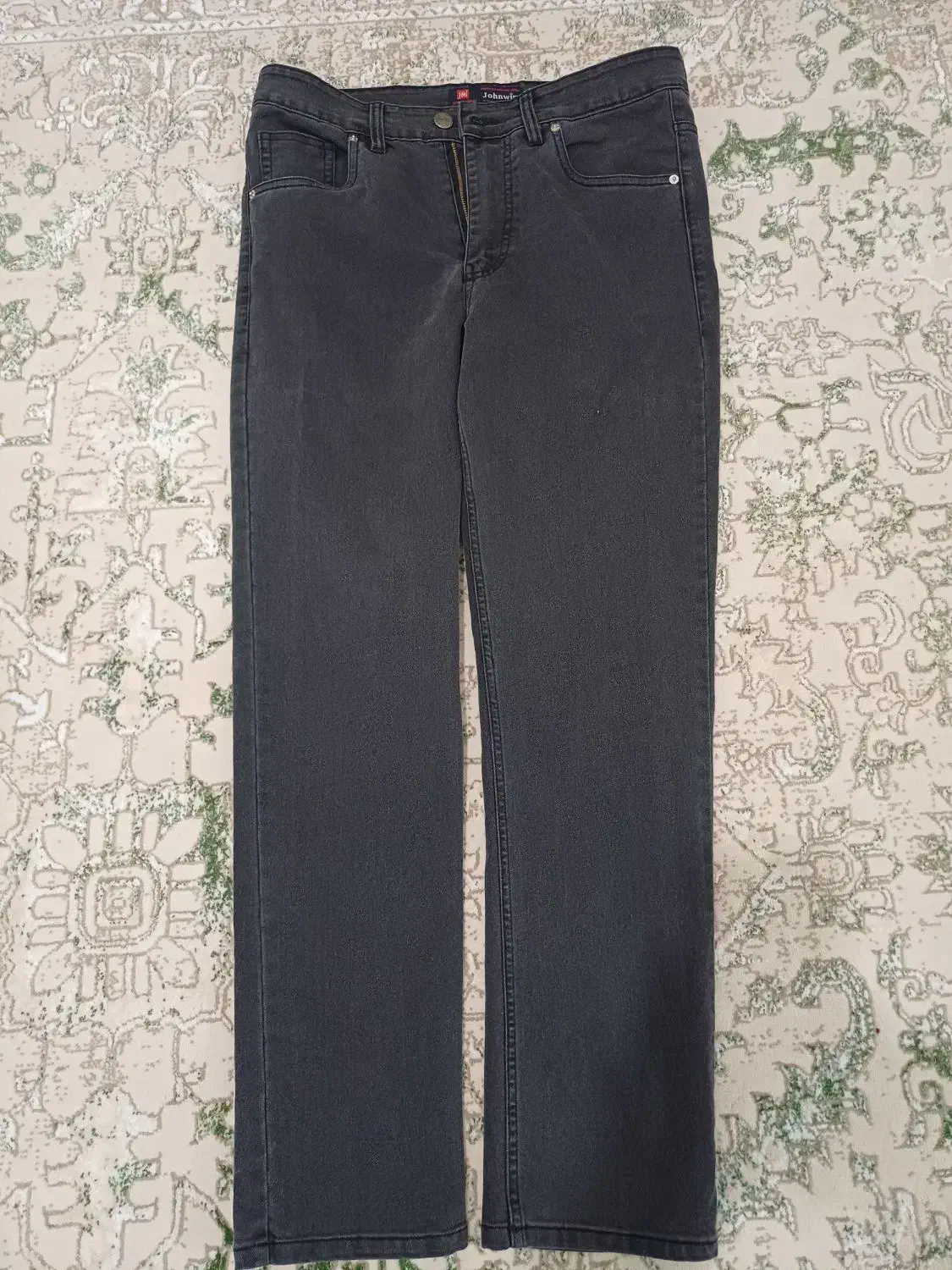 البسه|لباس|شیراز, بریجستون|دیوار