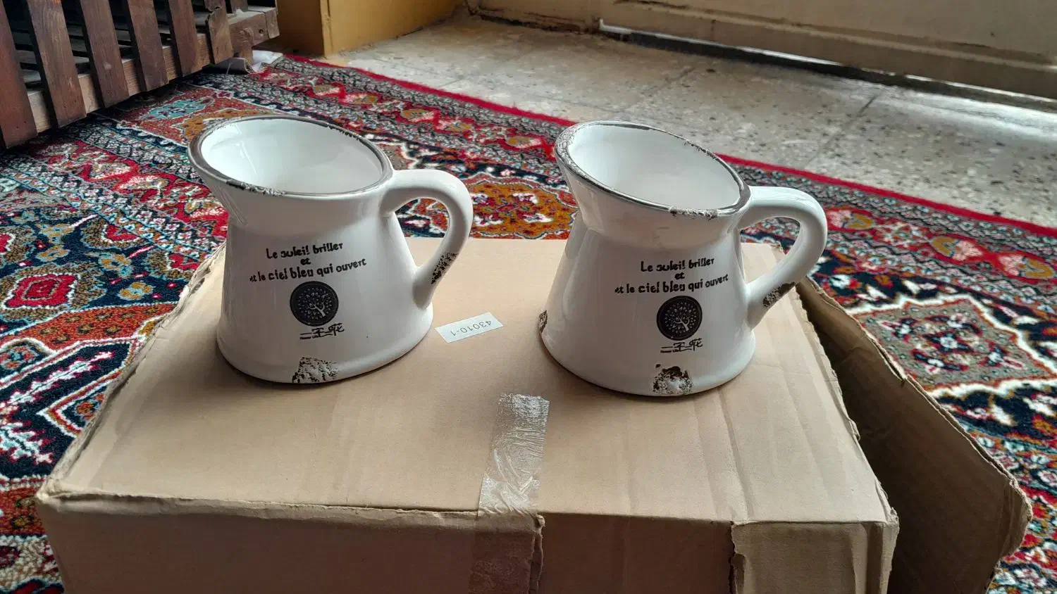 گلدان سرامیکی|گل مصنوعی|برازجان, |دیوار