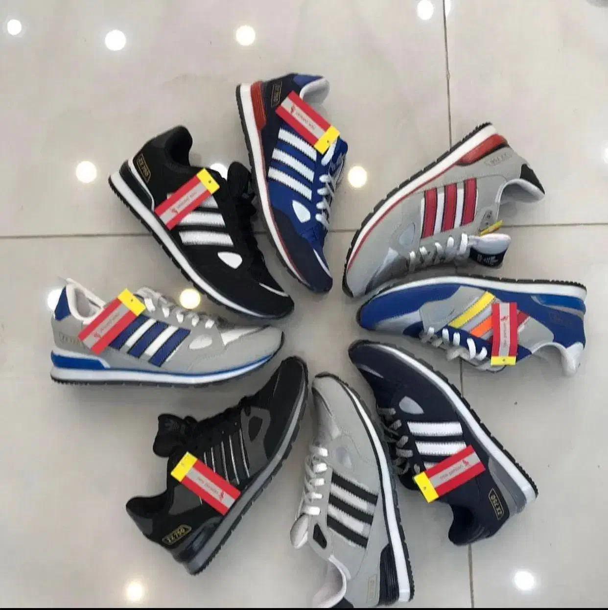 کفش zx ۷۲۰ پارسیان در ۱۰ ها رنگ|کیف، کفش، کمربند|قهدریجان, |دیوار