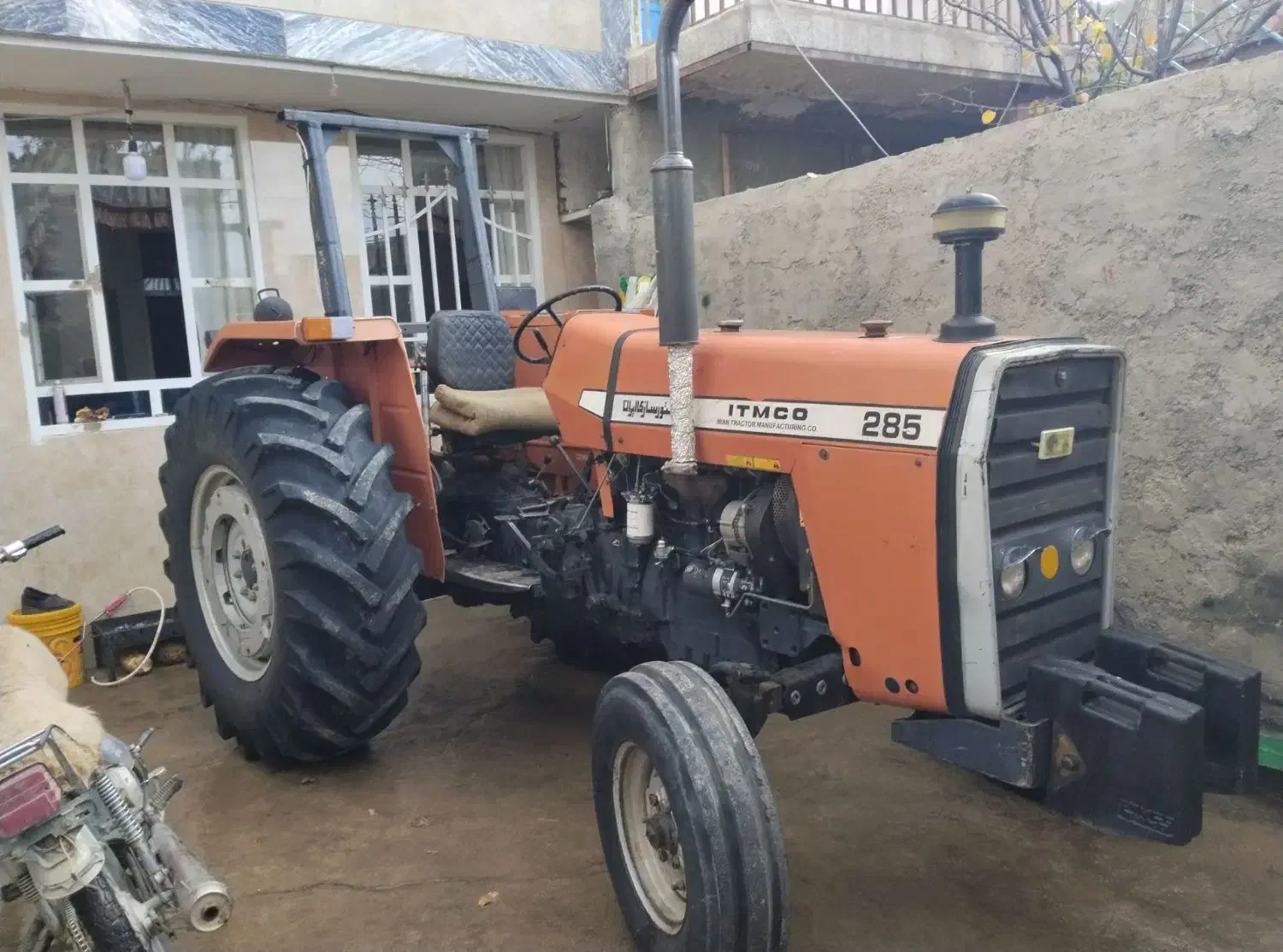 تراکتور ۲۸۵درحد|خودرو سنگین|نهاوند, |دیوار