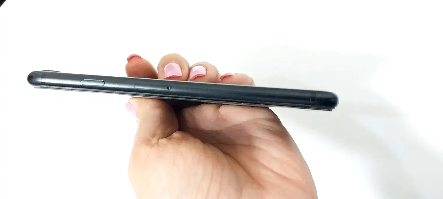 آیفون SE 2020|موبایل|سبزوار, ابوریحان|دیوار