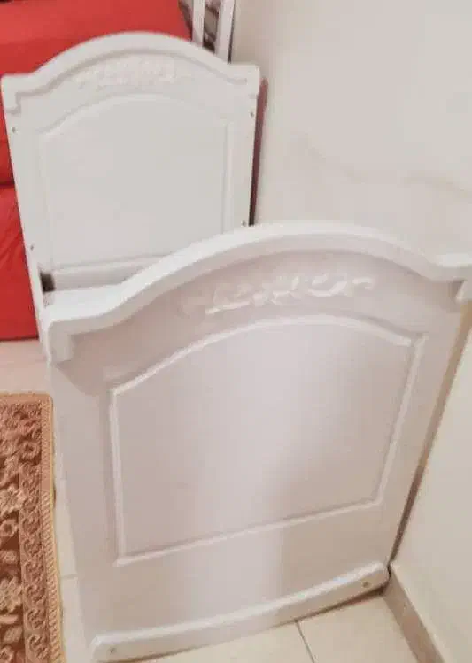 تخت بچه از یک سال تا۵سال نرده هم داره|تخت و صندلی بچه|آبیک, |دیوار