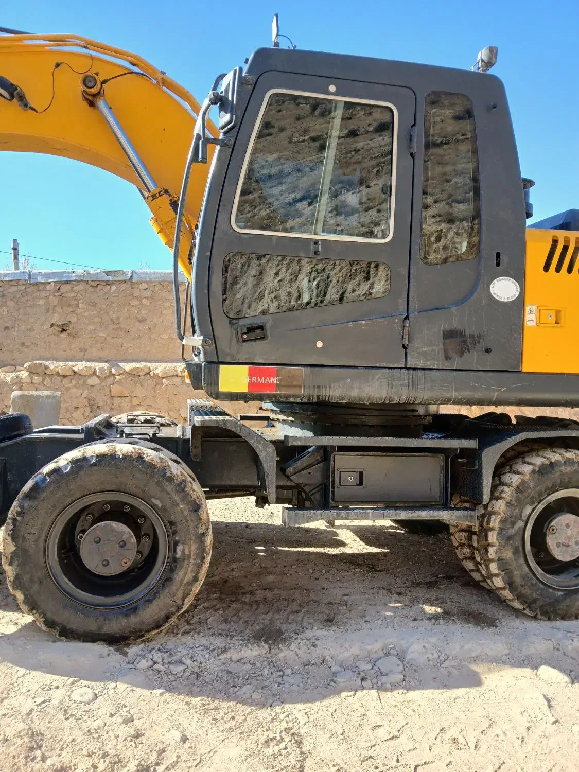 بیل ۱۷۰ هیوندای|خودرو سنگین|تهران, حر|دیوار