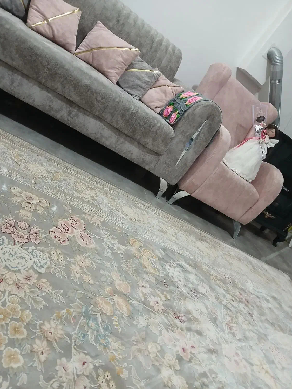 مبل و سرویس چوب|مبلمان خانگی و میز عسلی|مشهد, شهید شهریاری|دیوار