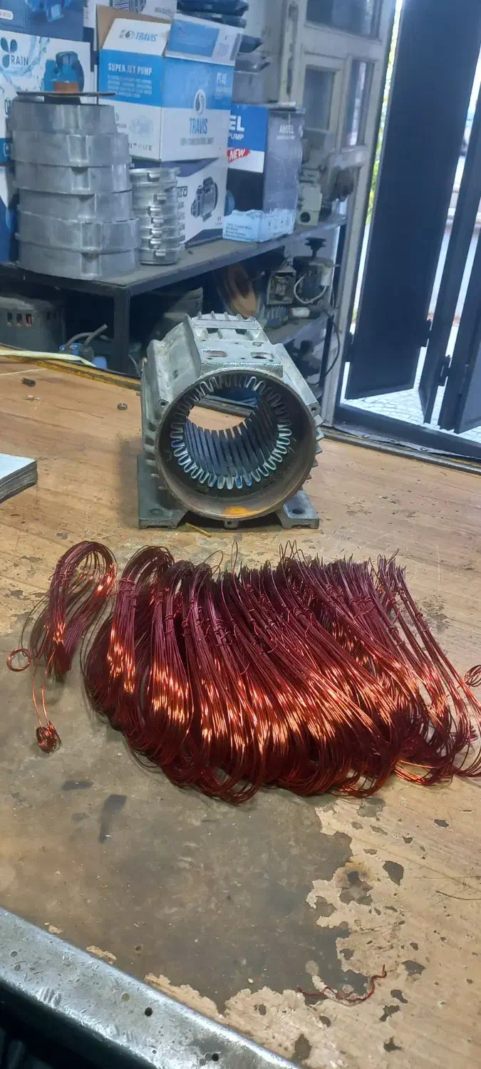 موتور ۲اسب ۱۴۰۰ دور تکفاز پوسته چدن|ماشینآلات صنعتی|فسا, |دیوار