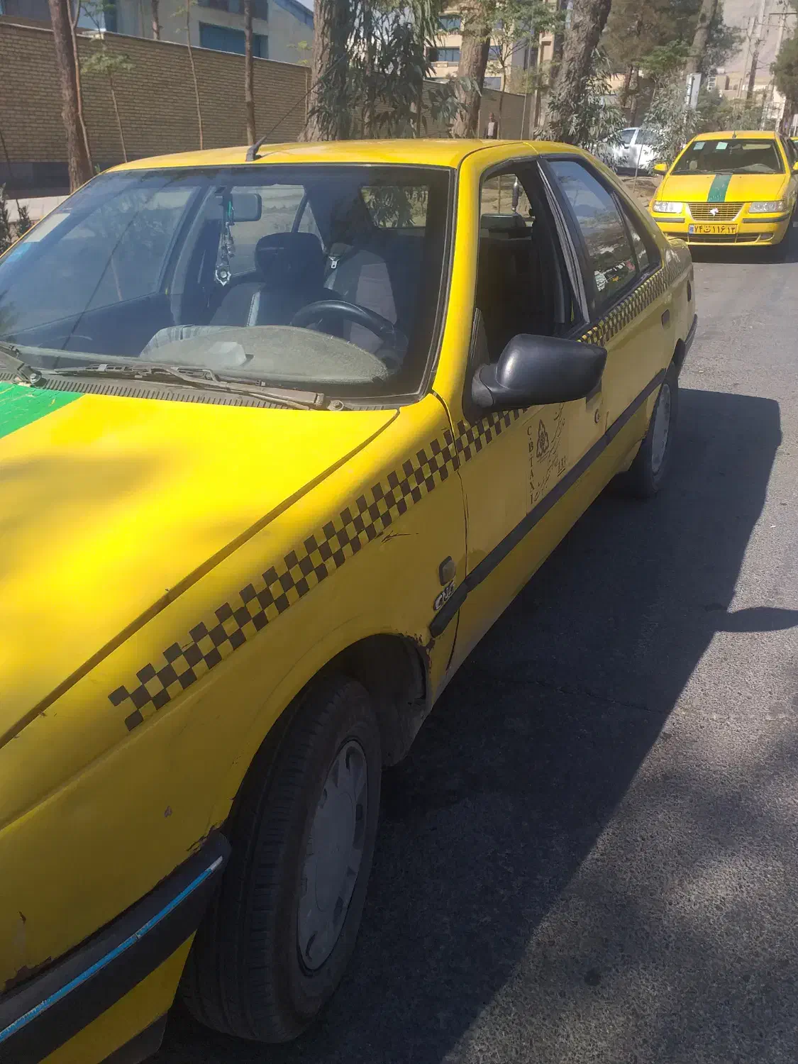 فروش تاکسی بیسیم خمینی شهر|خودرو سواری و وانت|خمینیشهر, |دیوار