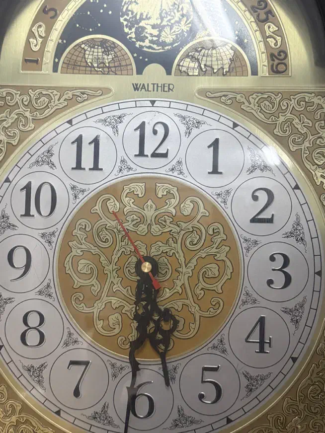 ساعت ایستاده چوبی برند والتر|ساعت دیواری و تزئینی|همدان, |دیوار