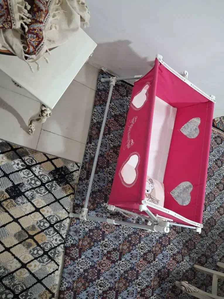 گهواره کودک|اسباب و اثاث بچه|دماوند, گیلاوند|دیوار