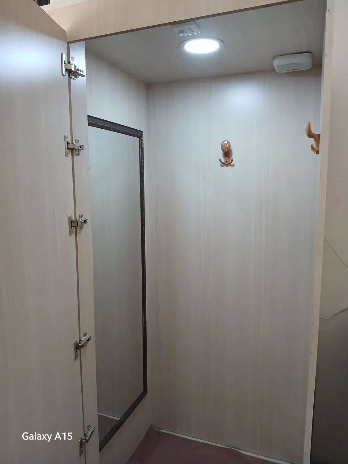 وسایل کارگاه تولیدی و خیاطی|چرخ خیاطی و ریسندگی|ارومیه, |دیوار