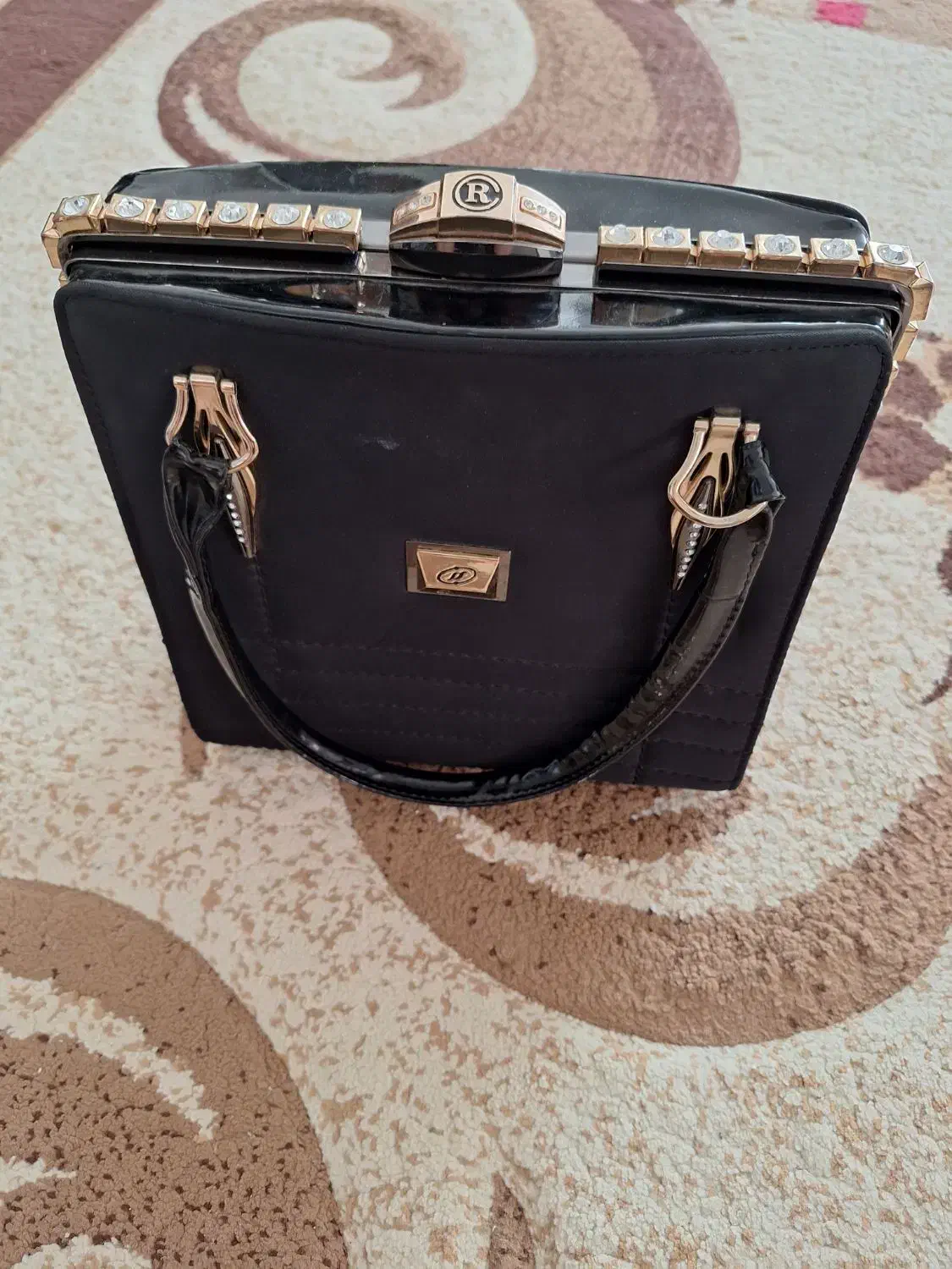 کیف مجلسی|کیف، کفش، کمربند|شاهین‌شهر, شهرک گلدیس|دیوار