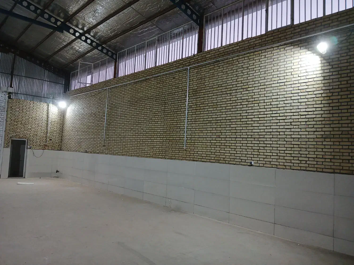 اجاره سوله 200متر|اجارهٔ دفتر صنعتی، کشاورزی، تجاری|سبزوار, شهرک صنعتی فرودگاه|دیوار