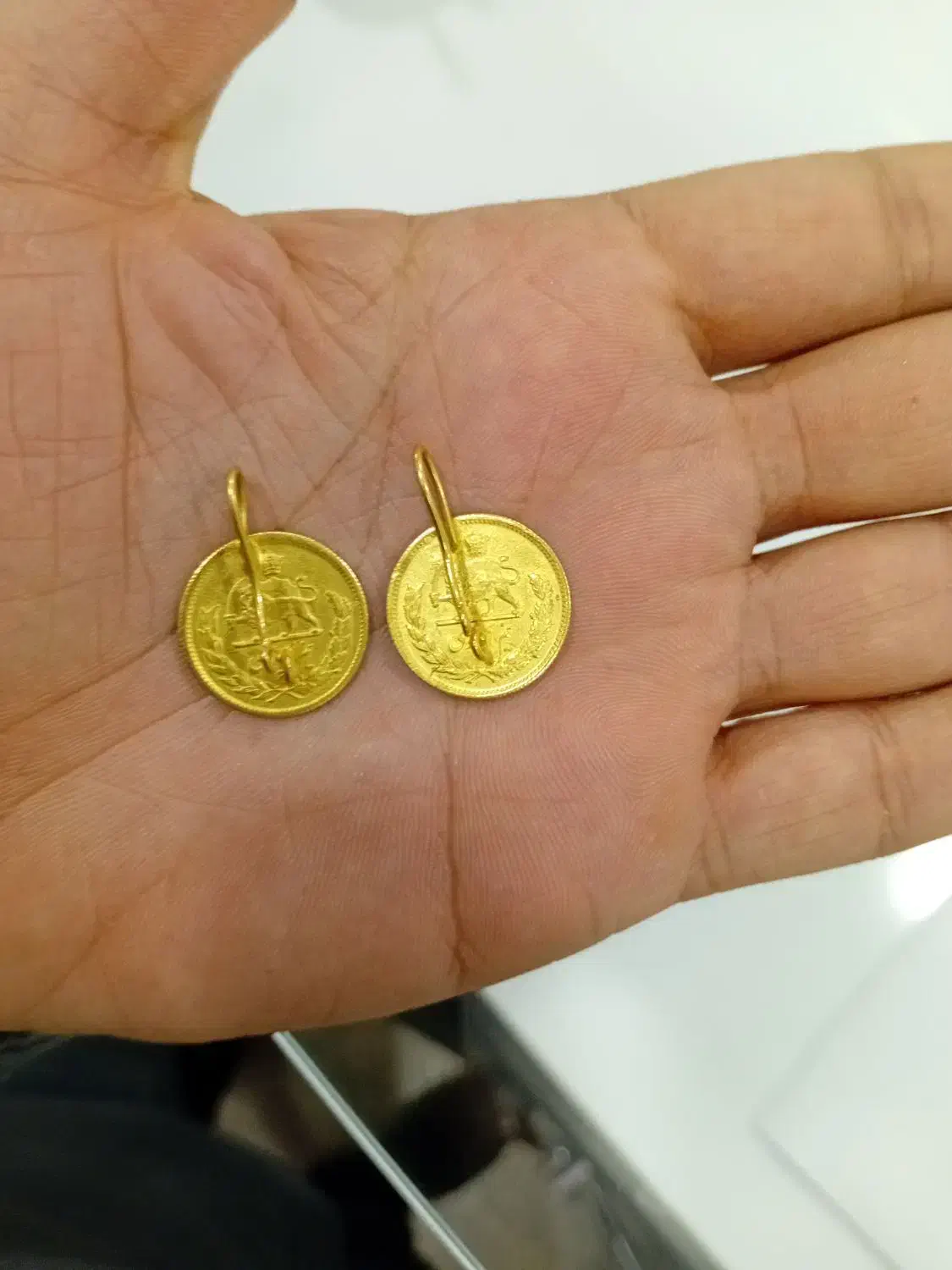 گوشواره طلای کلکسیونی محمد رضا پهلوی|کلکسیون سکه، تمبر، اسکناس|کرمان, |دیوار