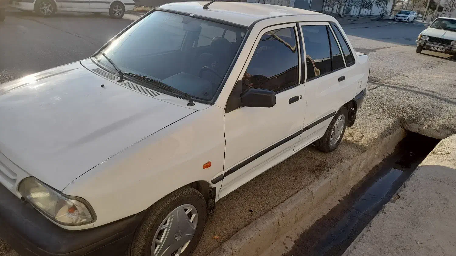 پراید ۸۸|خودرو سواری و وانت|بروجرد, |دیوار