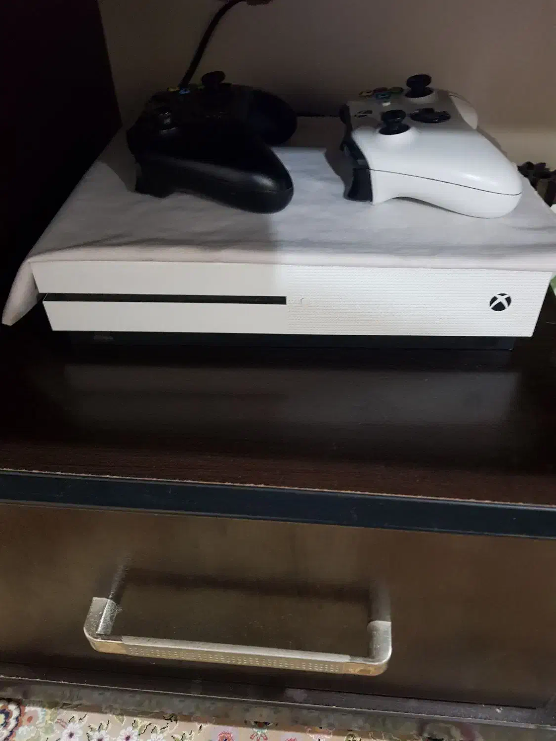 ایکس باکس وان اس با دو دسته اصلی|کنسول، بازی ویدئویی و آنلاین|بابل, |دیوار