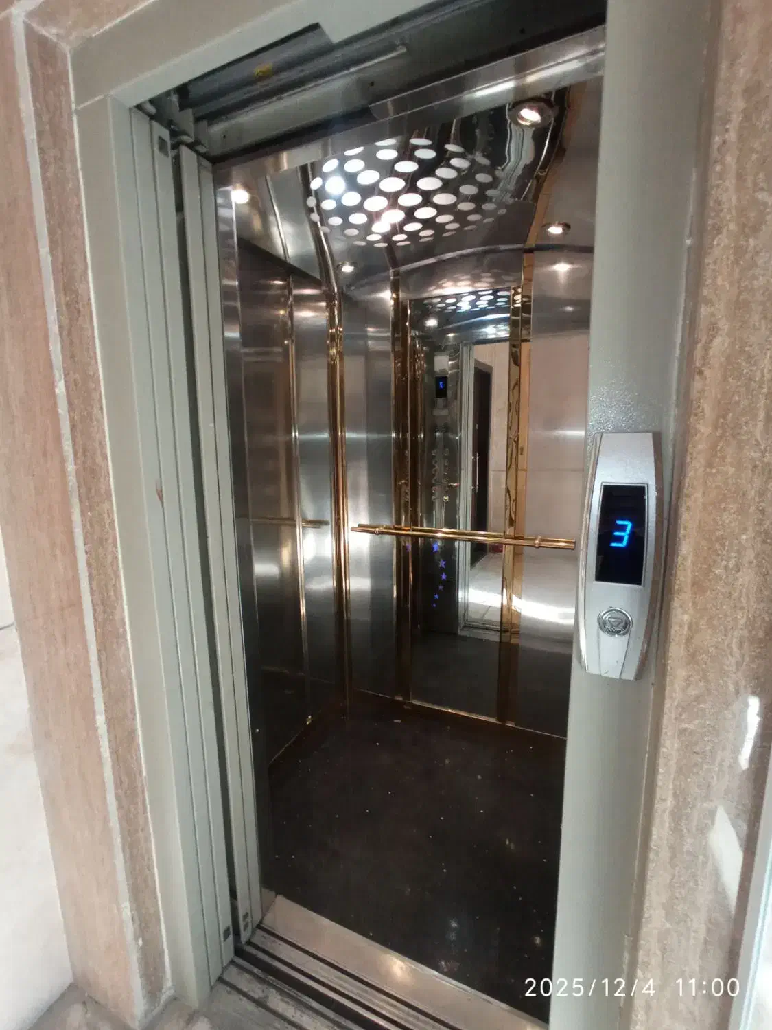 110متر دو خوابه ابن سینا