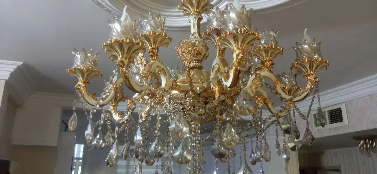 لوستر|لوستر و چراغ آویز|نیشابور, دارایی|دیوار