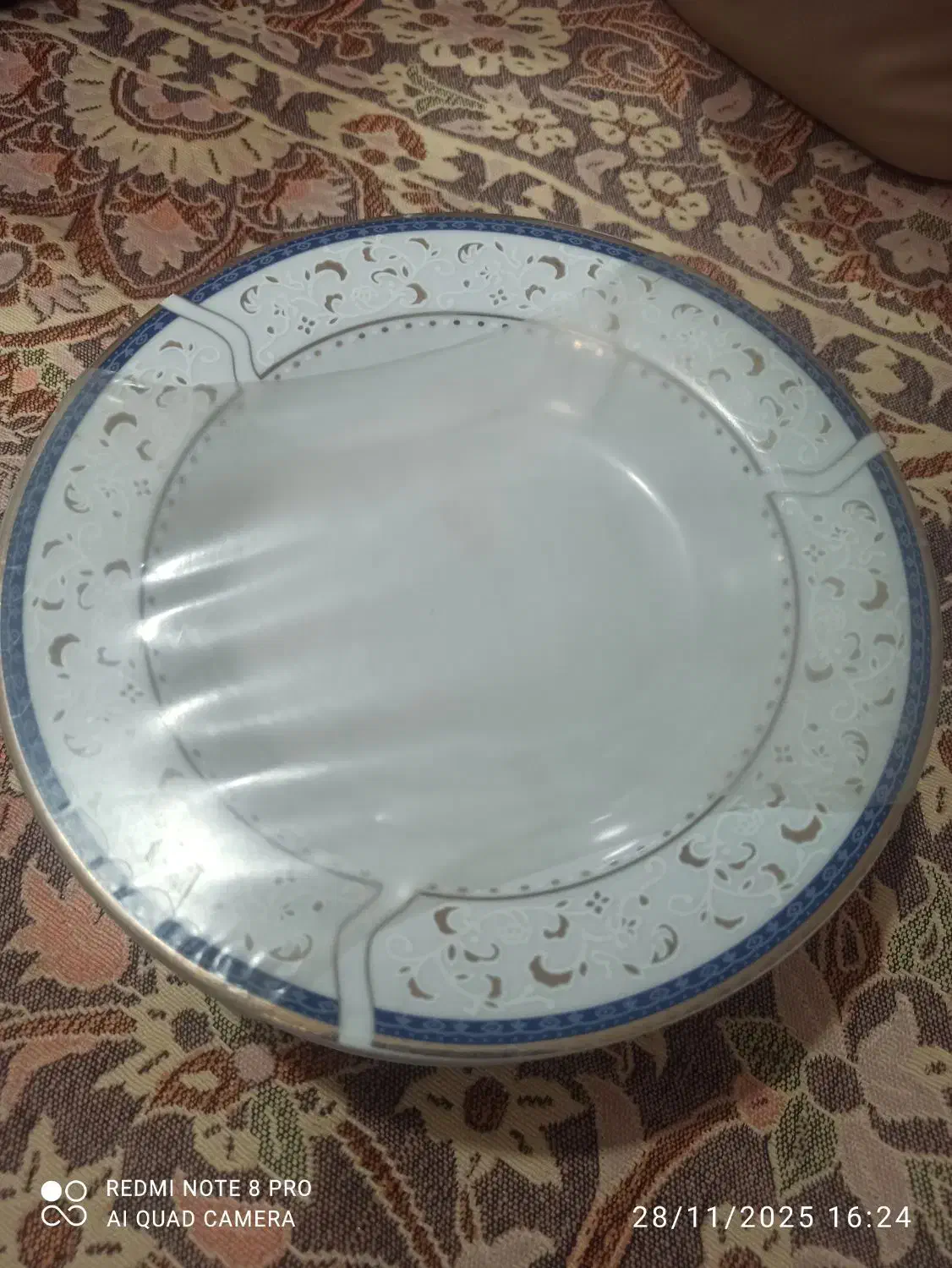 بشقاب خورشت خوری چینی پردیس ۶ تا|ظروف سرو و پذیرایی|فردیس, شهرک شهید حسینی|دیوار