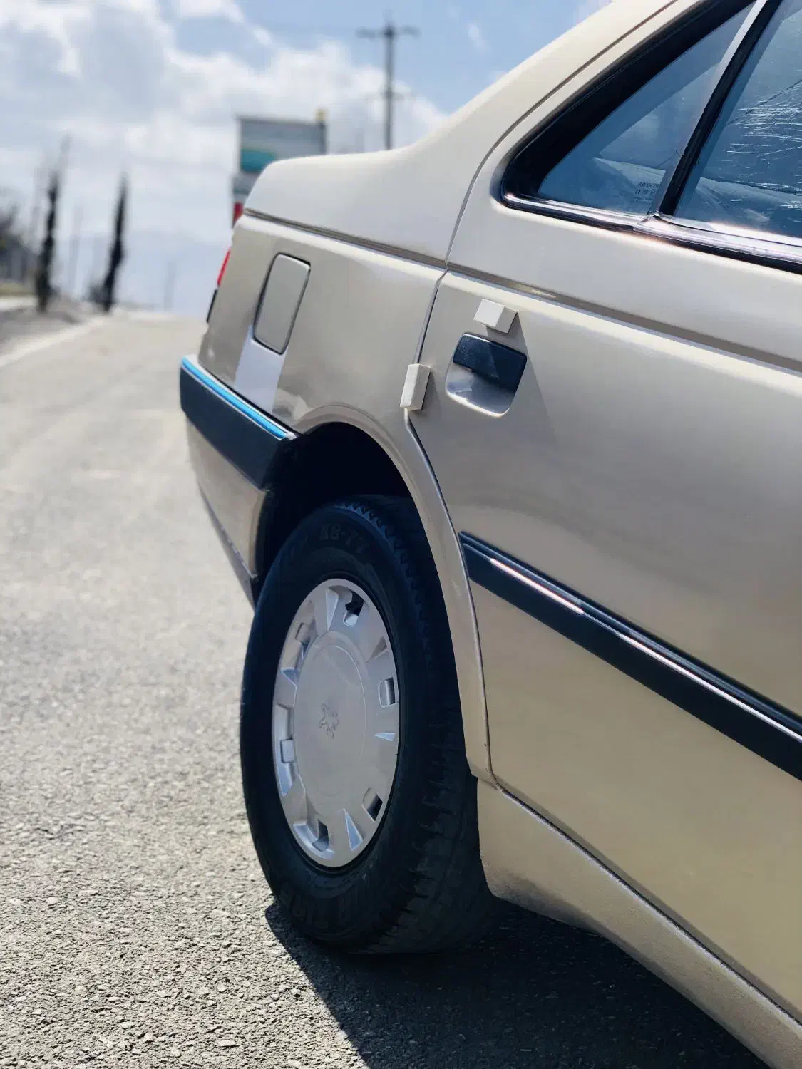 ۴۰۵مدل۸۴درحد|خودرو سواری و وانت|مریوان, |دیوار