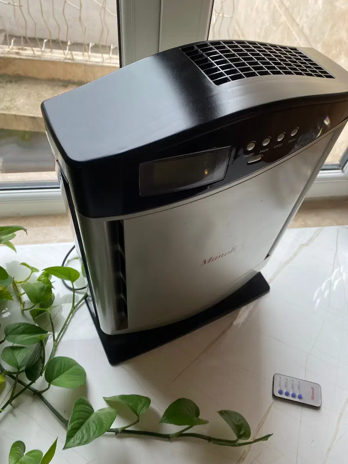 دستگاه تصفیه هوا|پنکه و تصفیهکنندهٔ هوا|رشت, استادسرا|دیوار