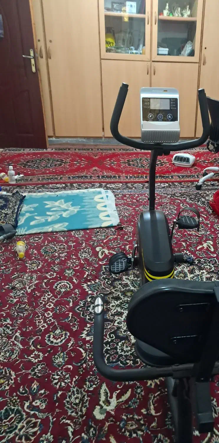 فروش یک عدد دوچرخه ثابت صندلی موبلی|تجهیزات ورزشی|بدره, |دیوار